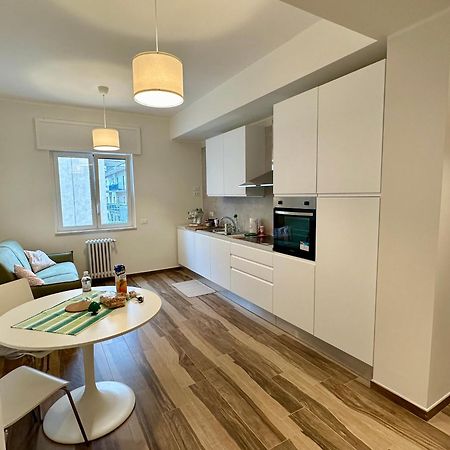 Rainbow Luxury Home Bari - Sea View المظهر الخارجي الصورة