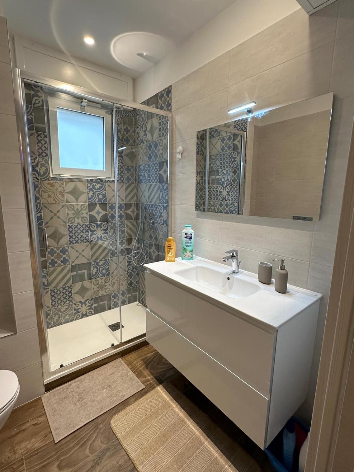 Rainbow Luxury Home Bari - Sea View المظهر الخارجي الصورة