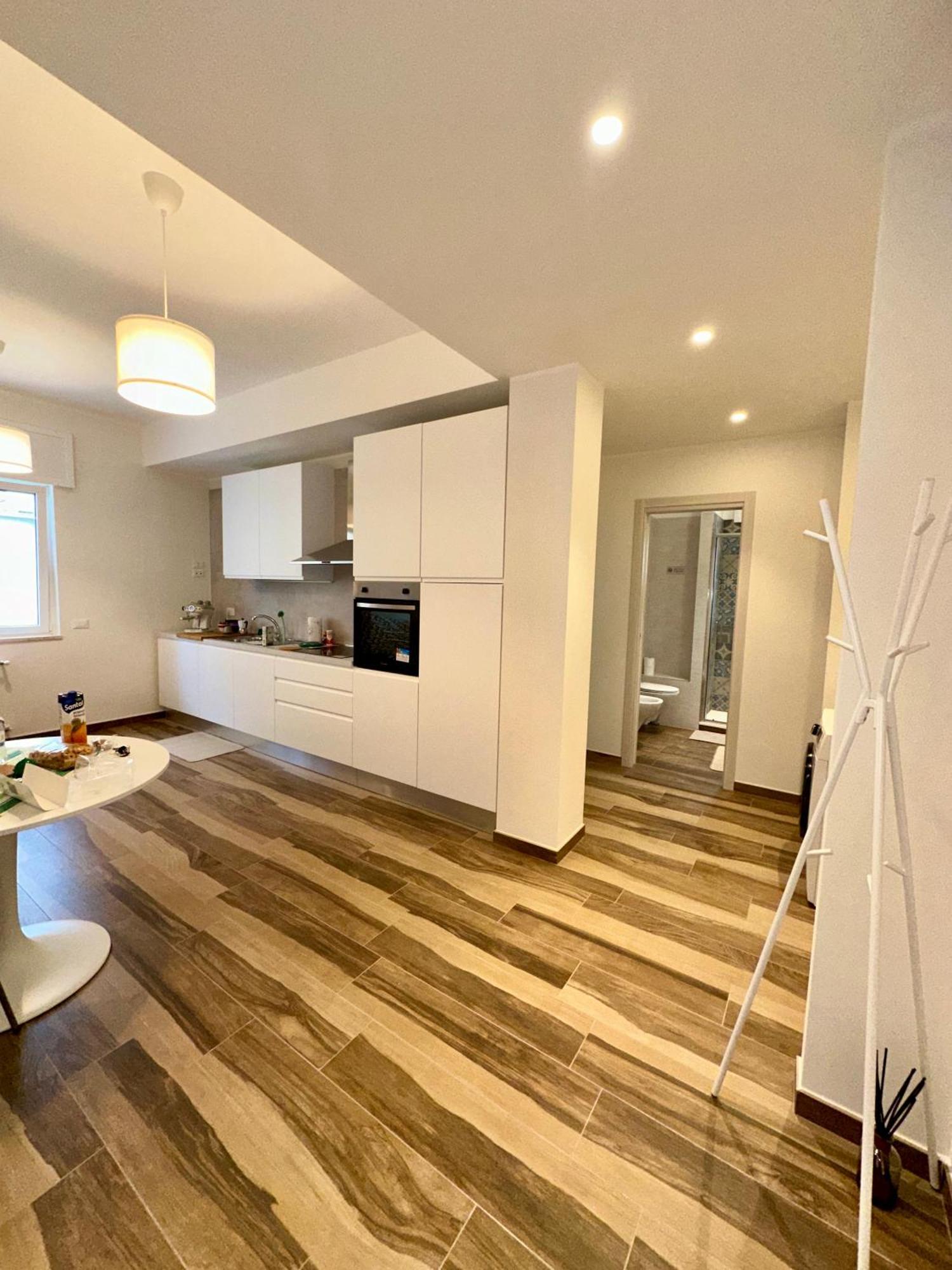 Rainbow Luxury Home Bari - Sea View المظهر الخارجي الصورة